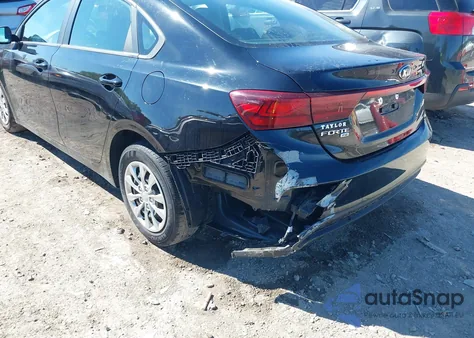 2021 Kia Forte Fe из США, поврежденный, VIN 3KPF24AD9ME319732